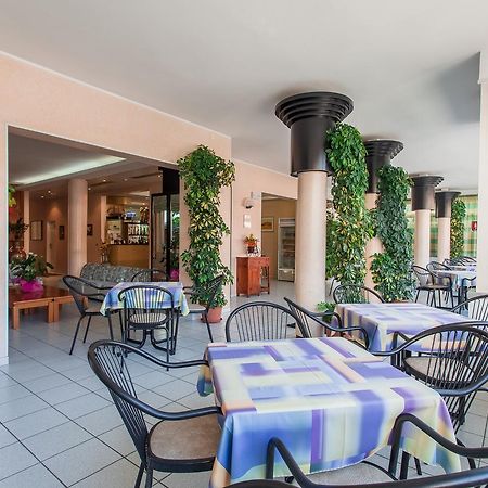 Hotel Benvenuti Gatteo a Mare Kültér fotó