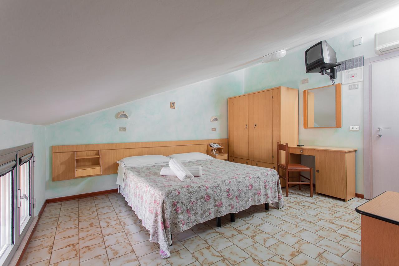 Hotel Benvenuti Gatteo a Mare Kültér fotó